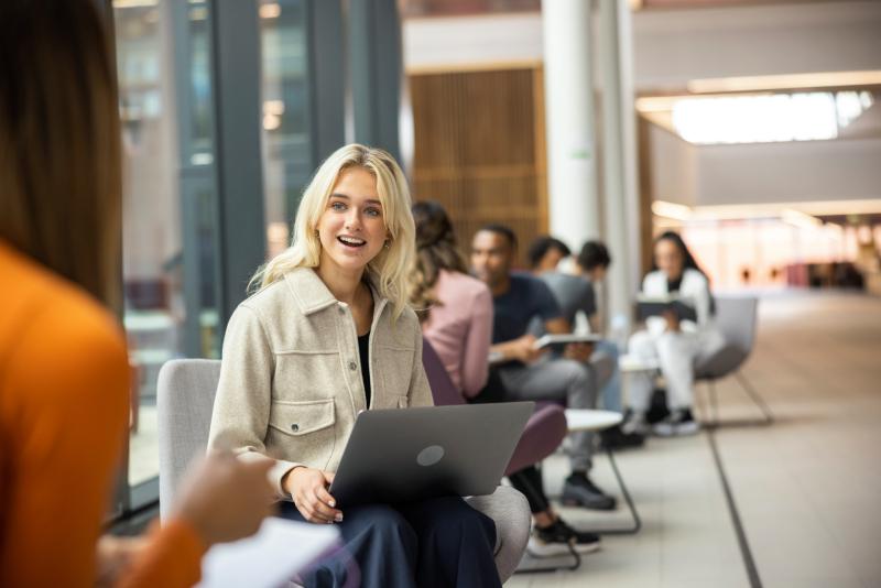 Rentrée scolaire : sept raisons de commencer un cours d'anglais et d'obtenir une certification