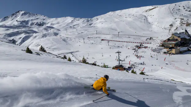 Descente sur la voie de la gare de Boí Taüll