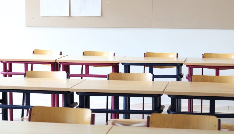 Les professeurs de Bolzano boycottent les voyages et les étudiants partent seuls