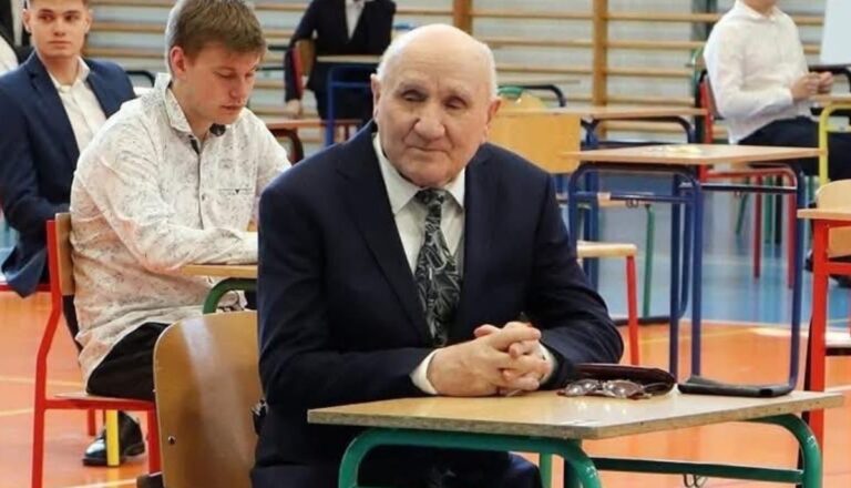 l'histoire de l'étudiant « over » récompensé par le maire