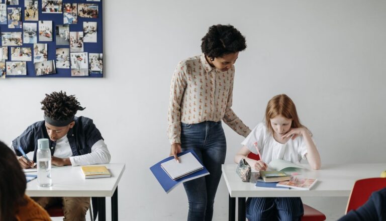 TFA Sostegno 2026, 30 mille places libérées : les dates des tests