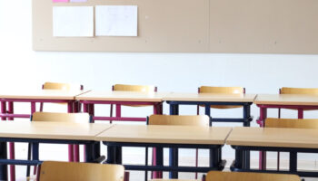Des étudiants payés pour aller à l’école : le cas de Détroit