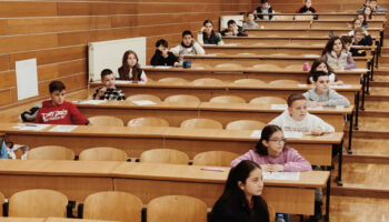 Ouverture des écoles d'Émilie-Romagne, faible scolarisation et polémique