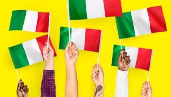 Italien pour étrangers, Valditara sur 1 000 professeurs et postes officiels