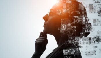 IA, Valditara annonce l'extension des tuteurs virtuels à partir de 2027