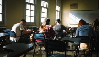 Éducation sexo-affective à l’école : ce que demande le référendum