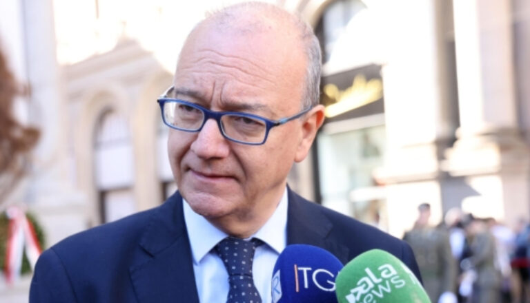 Plafond pour les étudiants étrangers en classe, la connaissance de l'italien comptera