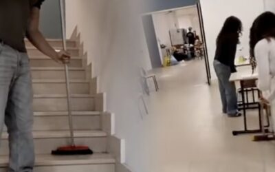Les étudiants occupants nettoient le lycée de Naples tous les soirs