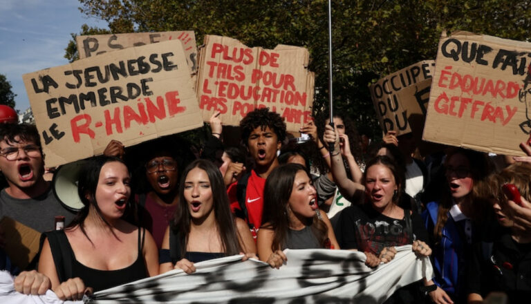 Les manifestations étudiantes impliquent 400 écoles en France